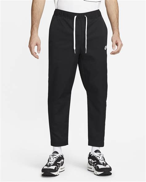 Nike Club Men's Woven Tapered Leg Pants